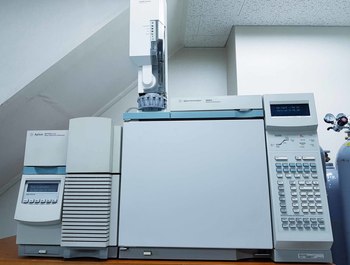GC-MS(6890N+5973N)